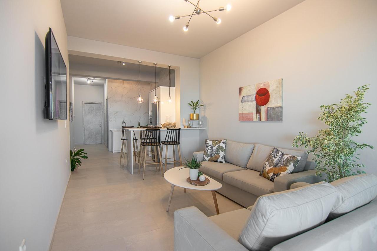 Georgianna'S Suite With Private Pool , 'Blank Suite' Charokopio Εξωτερικό φωτογραφία