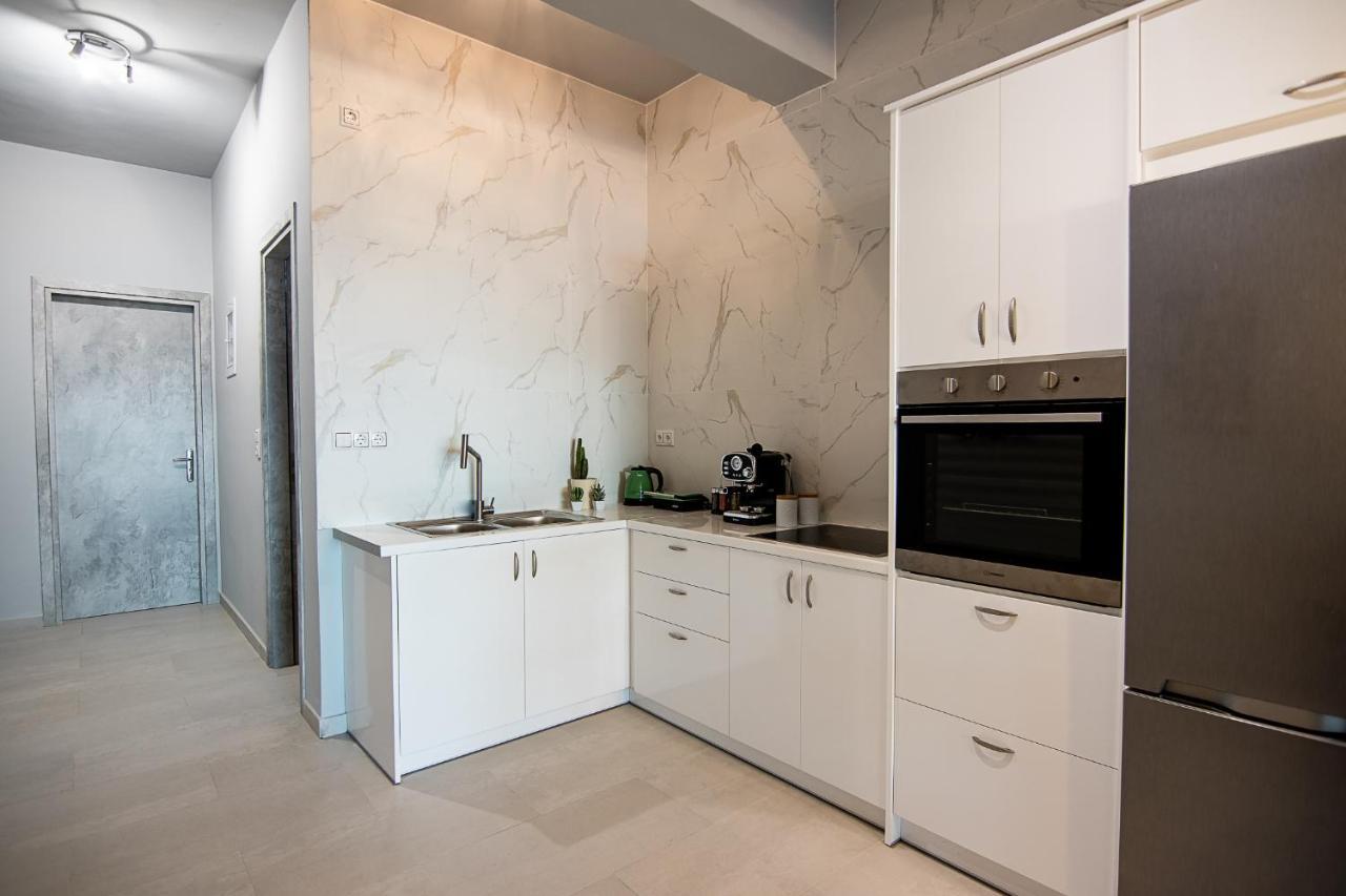 Georgianna'S Suite With Private Pool , 'Blank Suite' Charokopio Εξωτερικό φωτογραφία