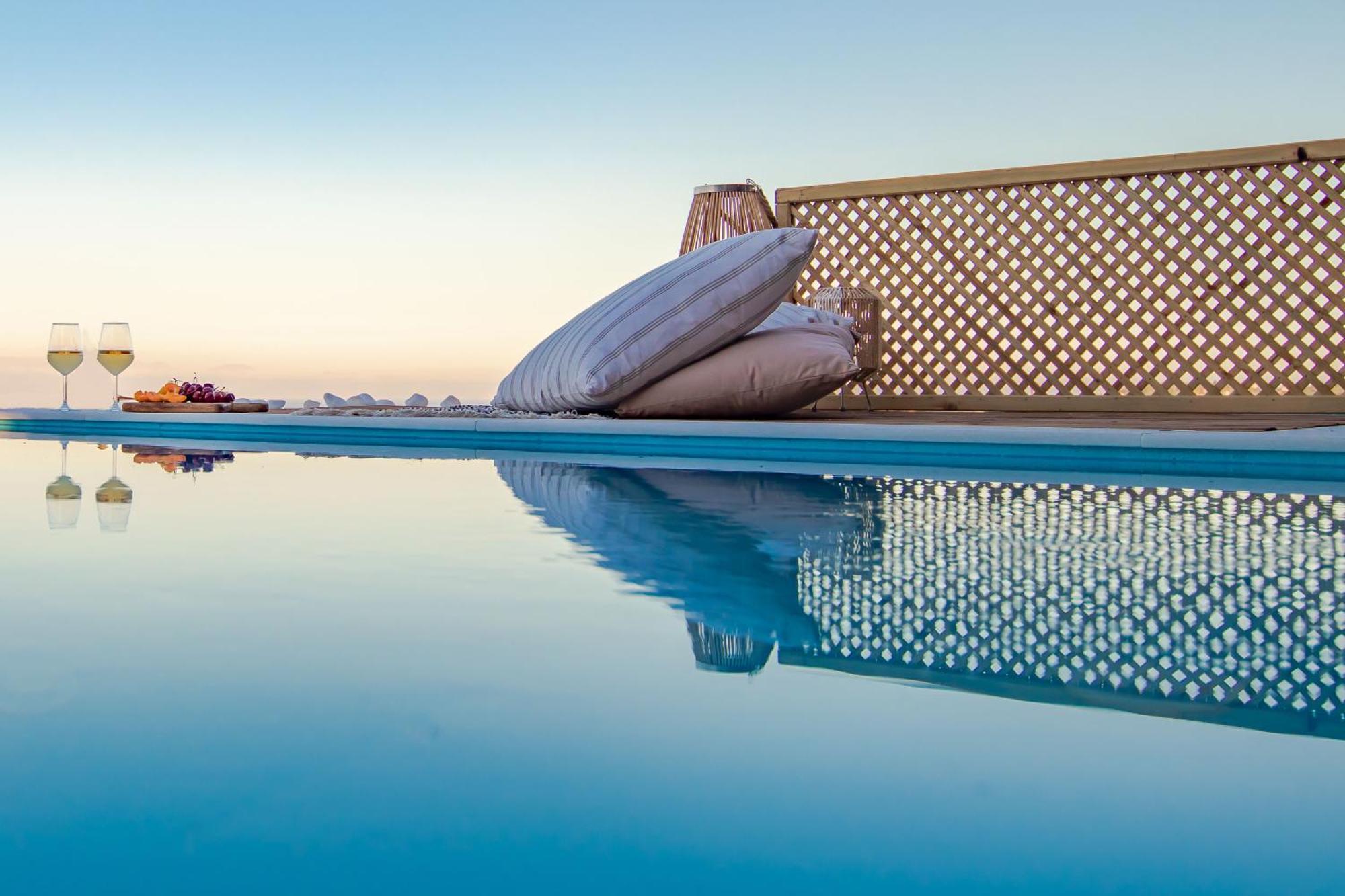 Georgianna'S Suite With Private Pool , 'Blank Suite' Charokopio Εξωτερικό φωτογραφία