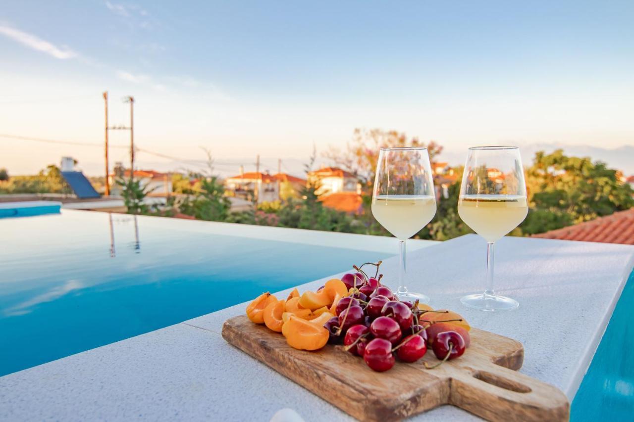 Georgianna'S Suite With Private Pool , 'Blank Suite' Charokopio Εξωτερικό φωτογραφία