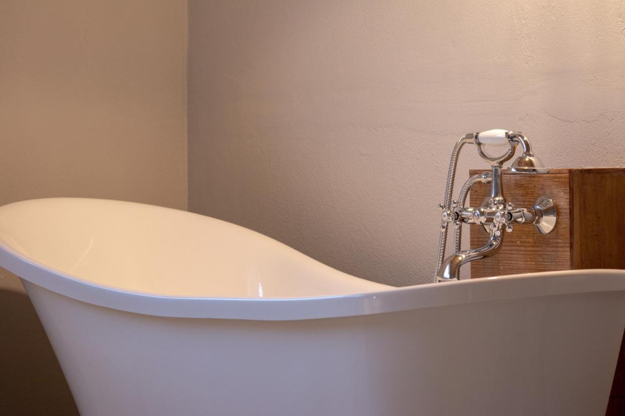 Georgianna'S Suite With Private Pool , 'Blank Suite' Charokopio Εξωτερικό φωτογραφία
